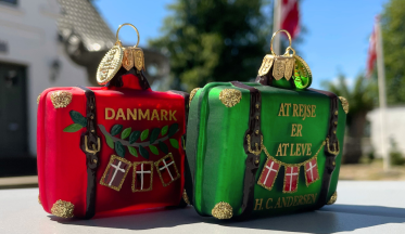 Et juletr� fyldt med ferieminder