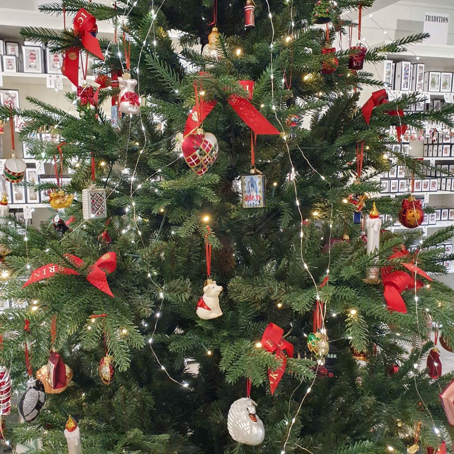 JULETR 400 LED 240 CM