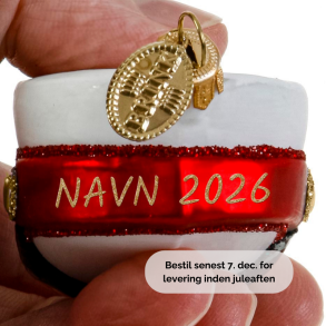 STUDENTERHUE MED NAVN 6 CM RD