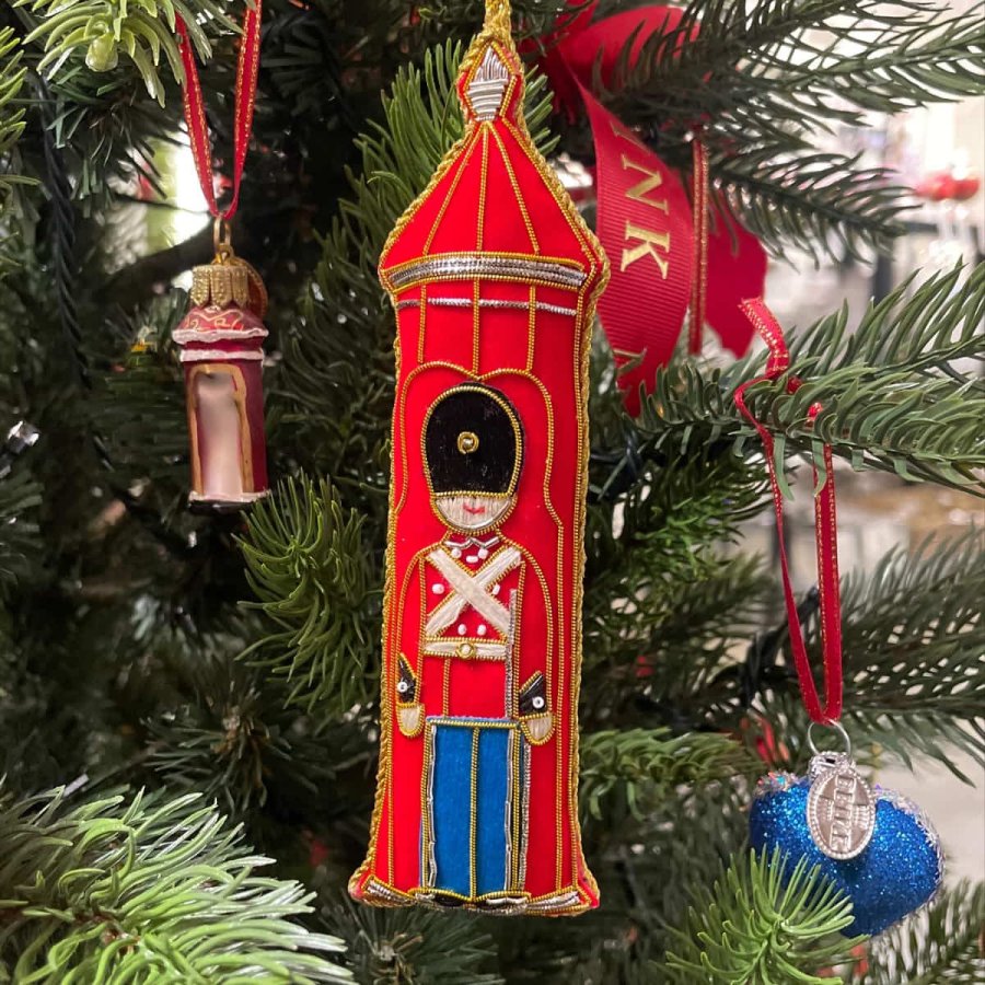 BRODERET GARDER DK 15 CM